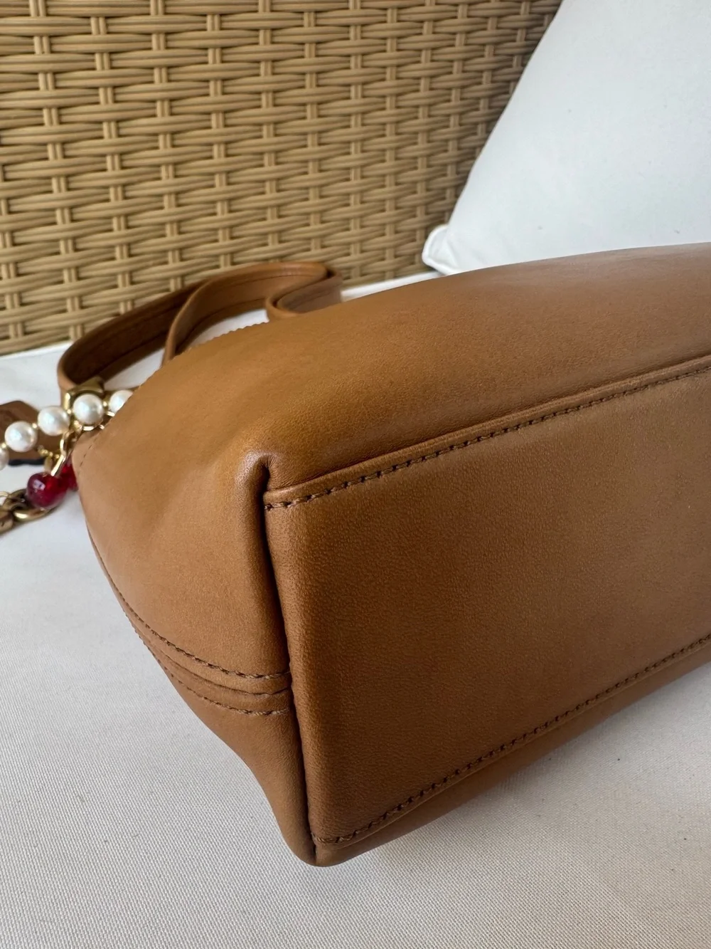 Vintage coach legacy pocket zip bag style 9136
